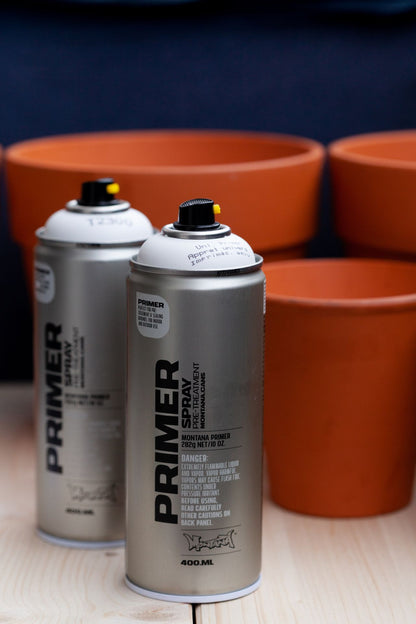 Montana PRIMER spray spuitbus 400ML - Universeel