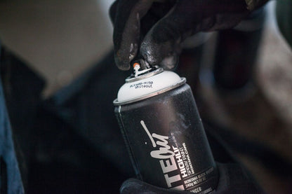 Montana WHITEOUT spray spuitbus 400ML